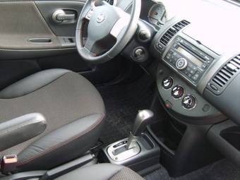 2009 Nissan Note Pictures