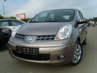 2009 Nissan Note Pictures