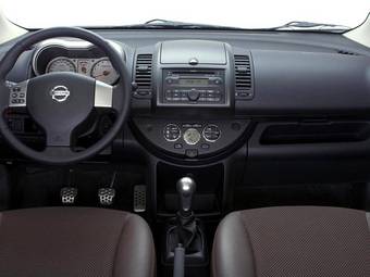 2009 Nissan Note Pictures