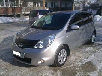 2010 Nissan Note Photos