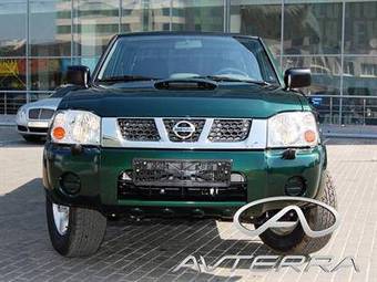 2008 Nissan NP300 Photos