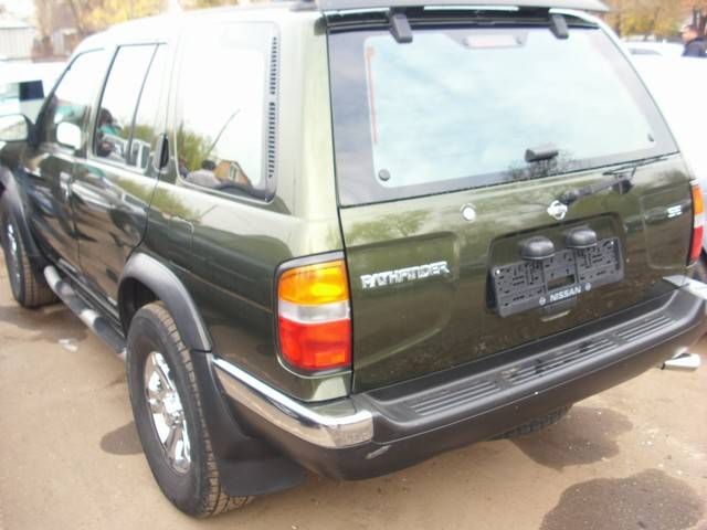 1997 Nissan Pathfinder