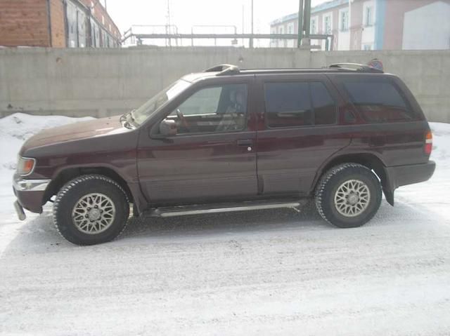 1997 Nissan Pathfinder