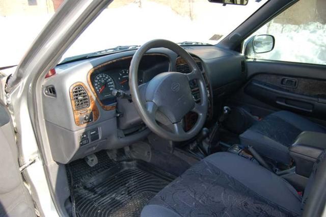 1998 Nissan Pathfinder