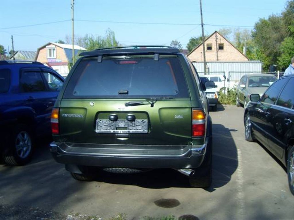 1998 Nissan Pathfinder