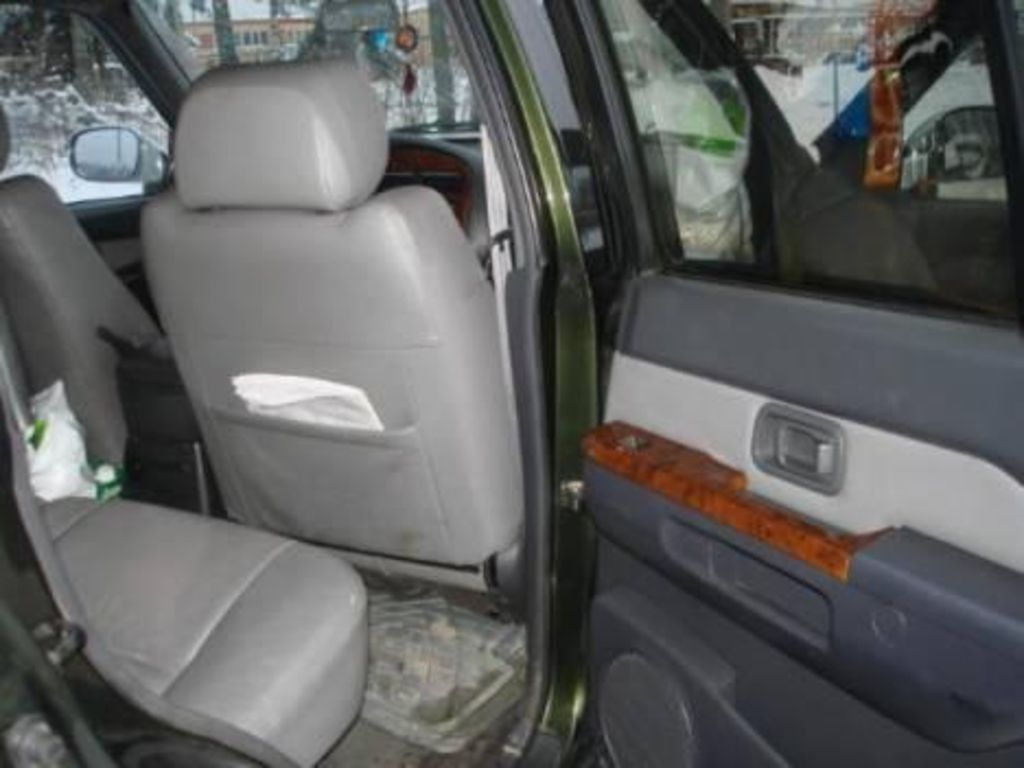 1999 Nissan Pathfinder