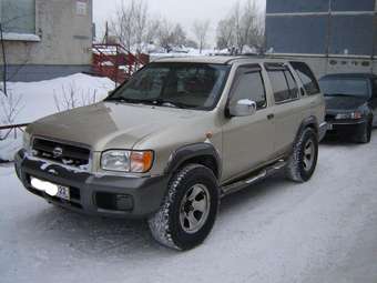 2000 Nissan Pathfinder Wallpapers