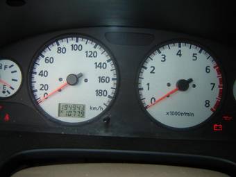 2000 Nissan Pathfinder Images