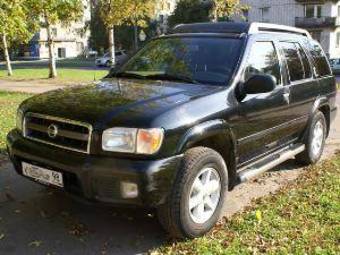 2002 Nissan Pathfinder Pics