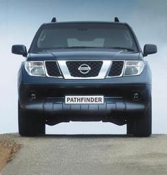 2005 Nissan Pathfinder Photos