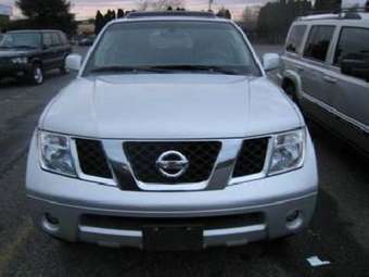 2005 Nissan Pathfinder Pictures