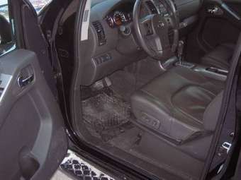 2005 Nissan Pathfinder Images