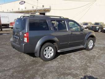 2005 Nissan Pathfinder Pics