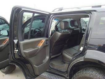 2005 Nissan Pathfinder Wallpapers
