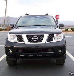 2005 Nissan Pathfinder Pictures