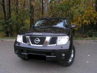2005 Nissan Pathfinder Images