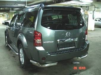 2005 Nissan Pathfinder Pictures