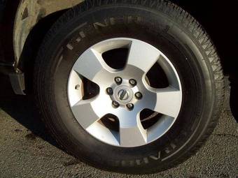 2005 Nissan Pathfinder Pictures