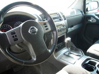 2005 Nissan Pathfinder Images