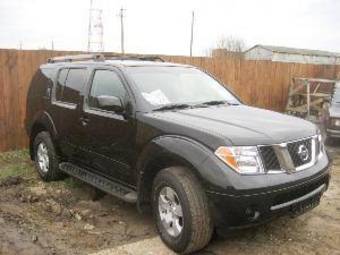 2005 Nissan Pathfinder Pics