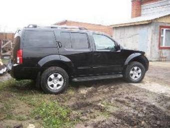 2005 Nissan Pathfinder Pictures