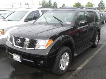 2005 Nissan Pathfinder Pictures