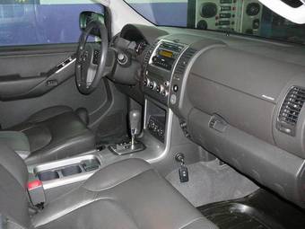 2005 Nissan Pathfinder Pictures