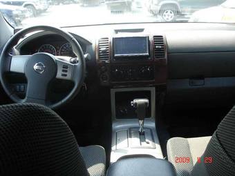 2005 Nissan Pathfinder Pictures