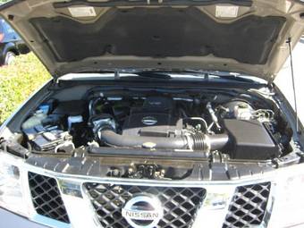 2005 Nissan Pathfinder Images