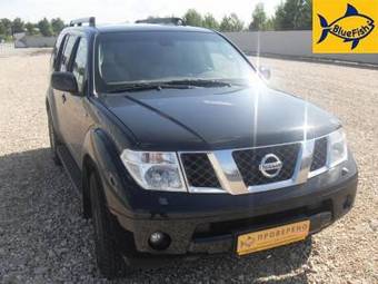 2005 Nissan Pathfinder Pictures