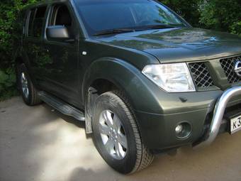 2005 Nissan Pathfinder Pictures