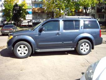 2005 Nissan Pathfinder Wallpapers