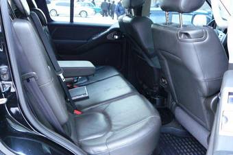 2006 Nissan Pathfinder Photos