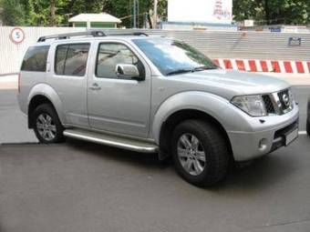 2006 Nissan Pathfinder Pictures