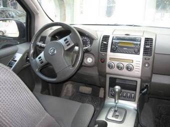 2006 Nissan Pathfinder Photos