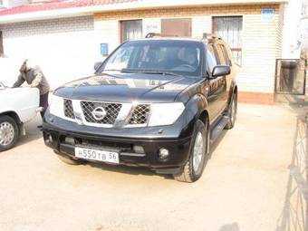 2006 Nissan Pathfinder Photos