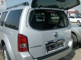 2006 Nissan Pathfinder Photos