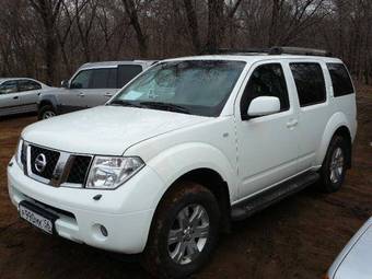 2008 Nissan Pathfinder Pictures