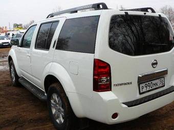 2008 Nissan Pathfinder Photos