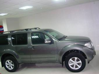 2008 Nissan Pathfinder Pictures