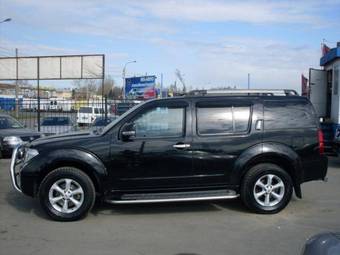 2008 Nissan Pathfinder Photos