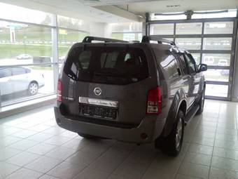 2008 Nissan Pathfinder Photos