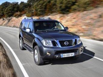 2010 Nissan Pathfinder Pics