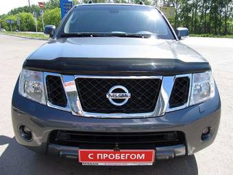 2011 Nissan Pathfinder Photos