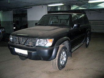 1998 Nissan Patrol Pictures