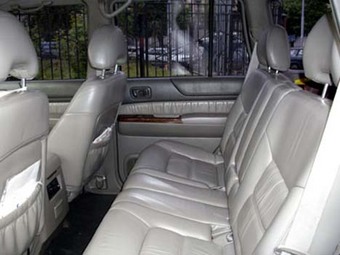 1998 Nissan Patrol Photos