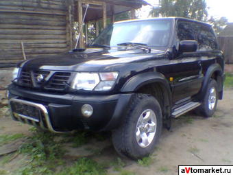 1998 Nissan Patrol Pics
