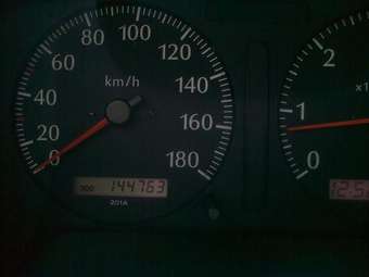 1998 Nissan Patrol Pictures