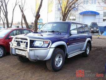 1999 Nissan Patrol Pictures