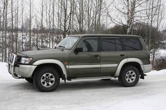 1999 Nissan Patrol Pics